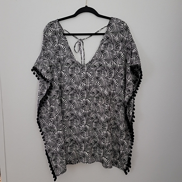 Faded Rose Black & WhitePalm Frond Design Swim Suit Cover Up Size Large - Picture 6 of 6
